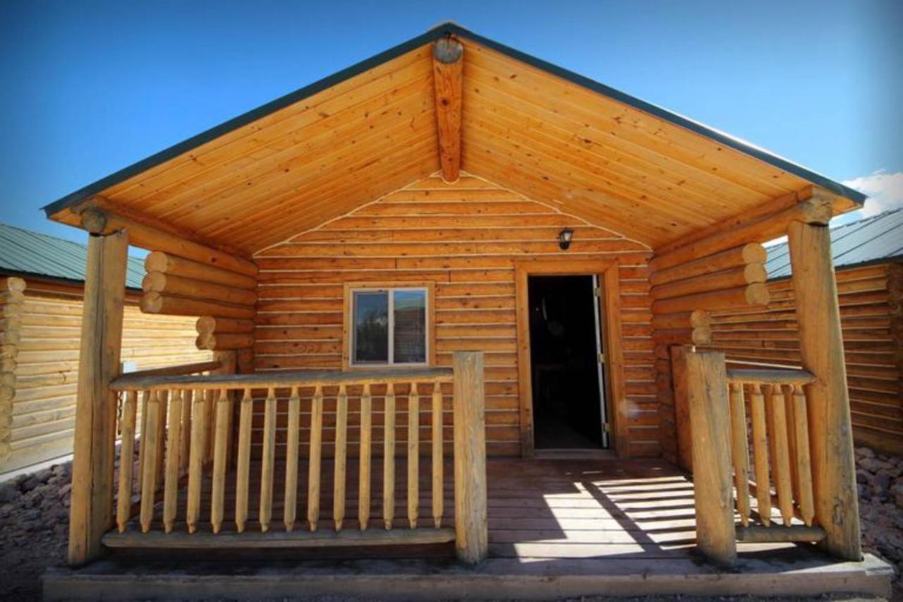 فندق Saint Charlesفي  Bear Country Cabin #2 المظهر الخارجي الصورة